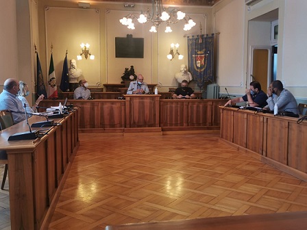 6 Agosto Riunione Imperia caro acqua