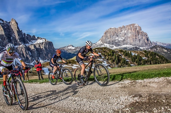 BMW HERO Südtirol Dolomites BMW HERO Südtirol Dolomites