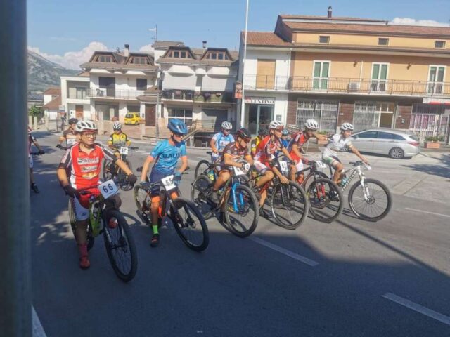 Trofeo Mtb Città di Paterno 24072022 partenza gare giovanili