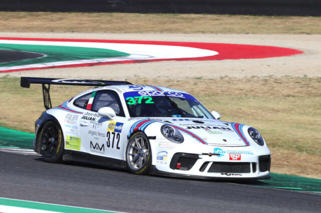 DL Racing Locanto Porsche 911 GT3Cup action cigt2022