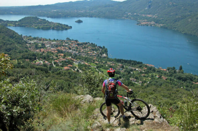 Distretto Turistico dei Laghi Distretto Turistico dei Laghi