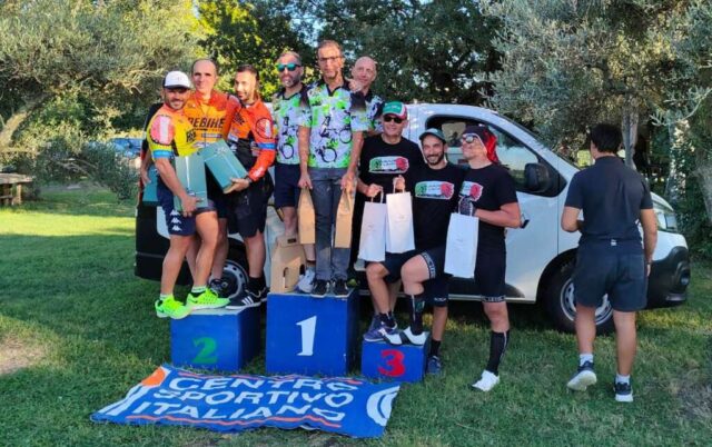 Mtbsan 21092022 Il podio vincente del team da tre a Pontinia