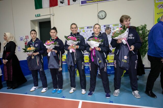 La Nazionale Italiana guidata da Elena Timina (Nonsolofoto Cagliari)