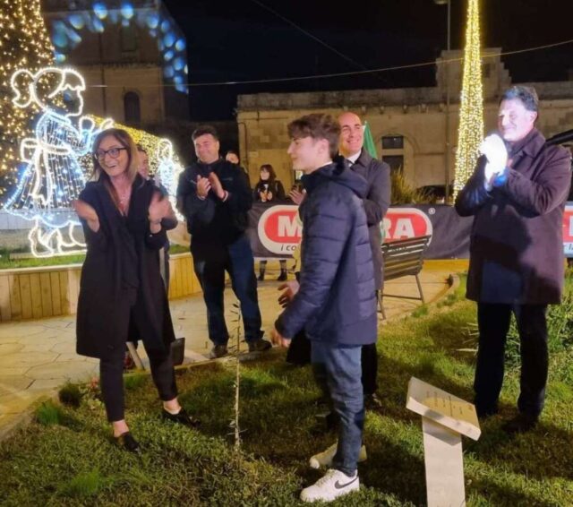 Luigi Coluccio albero del motorsport ulivo Scorrano 171222