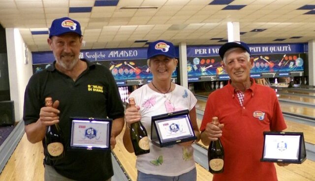 bowling bowling
