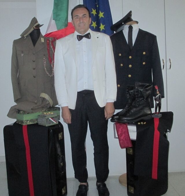 UniformiMilitariLucaMoretticarcare