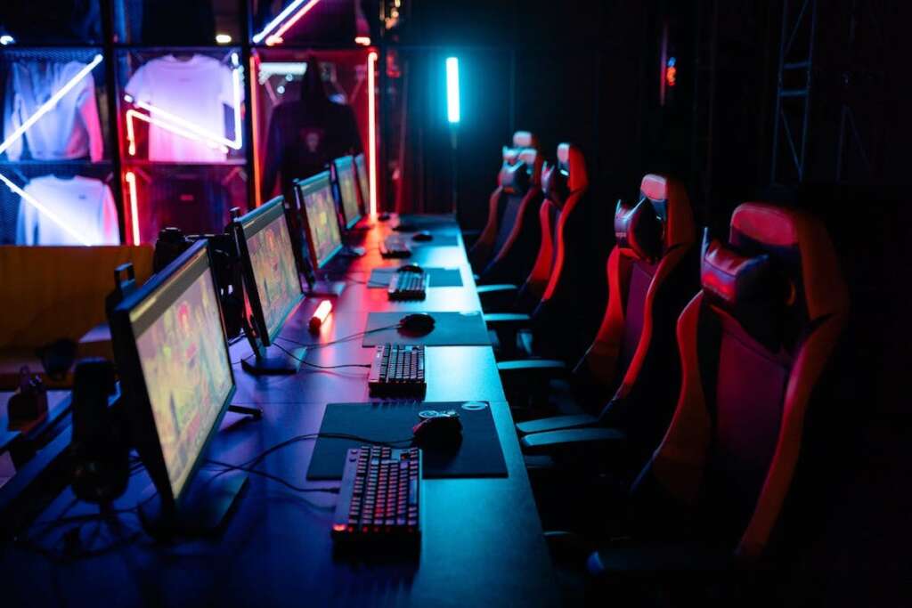 Esport: le ultime novità di un settore (ancora) in ascesa