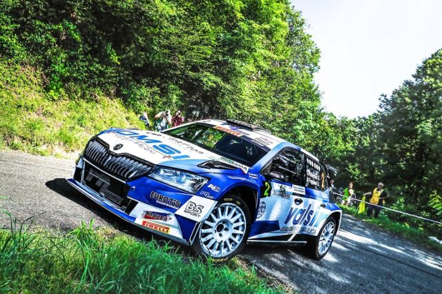 RallyLana RallyLana