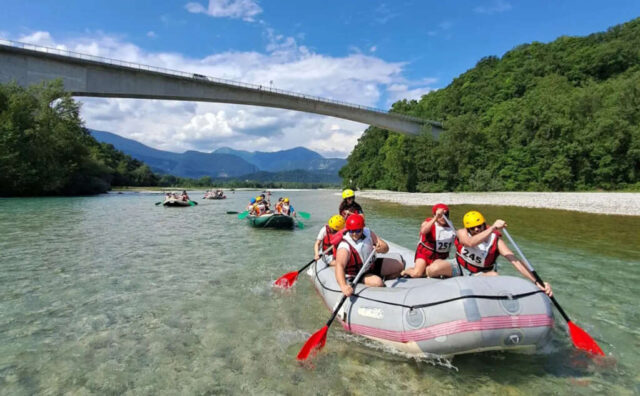 Urban rafting