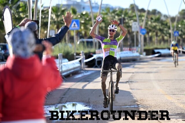 Mediterraneo Cross