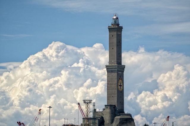 Faro di Genova Faro di Genova