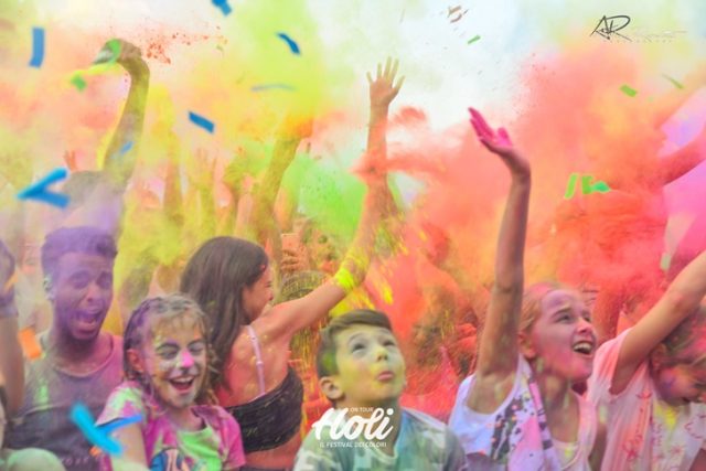 Holi Holi