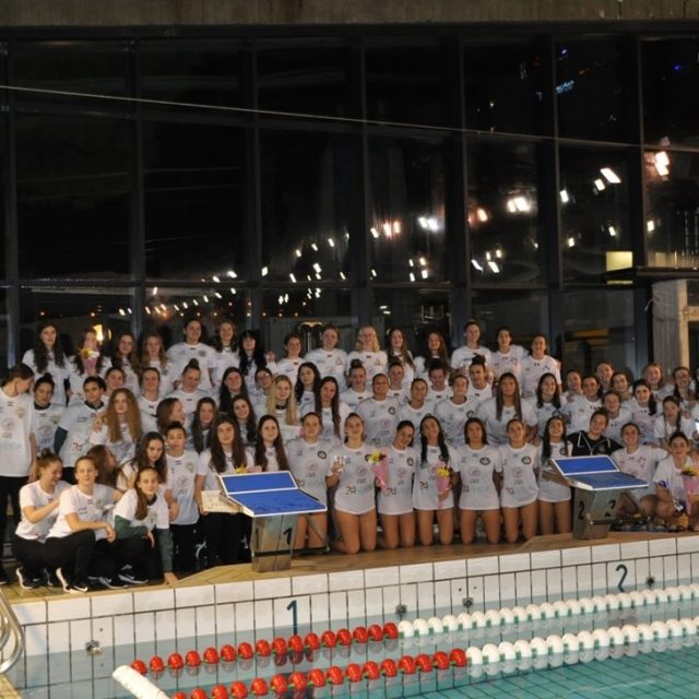 Pink Waterpolo European Youth League