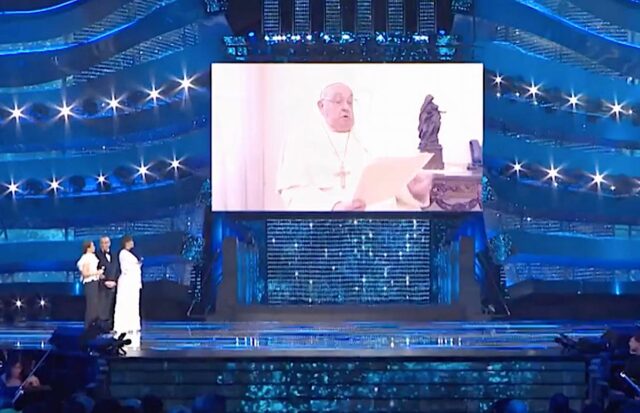 festival sanremo 2025 papa francesco
