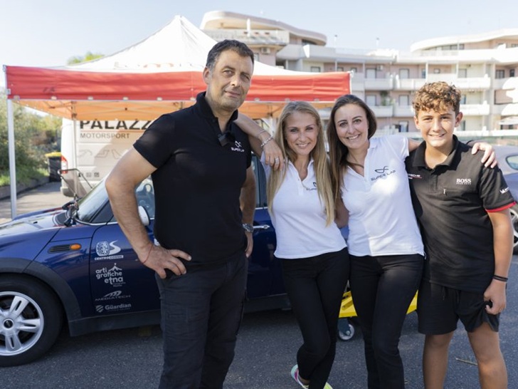 Super Lap Driving Academy Super Lap Driving Academy