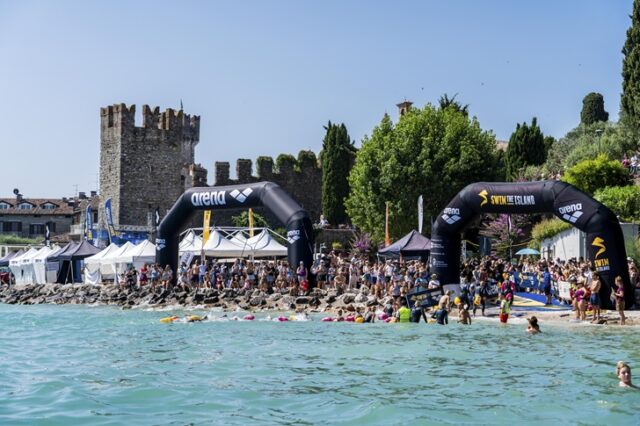 SWIMTHEISLAND Sirmione SWIMTHEISLAND Sirmione
