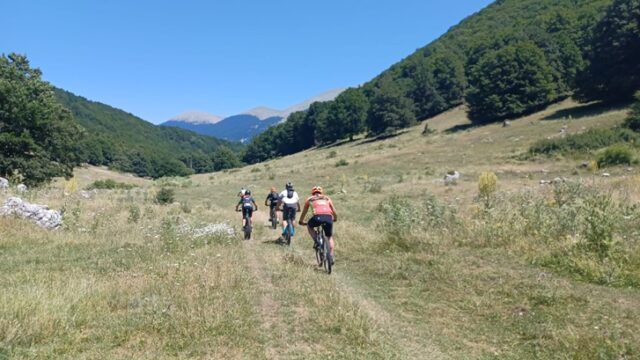 Cicloturistica Parco Nazionale d'Abruzzo Cicloturistica del Parco Nazionale d’Abruzzo