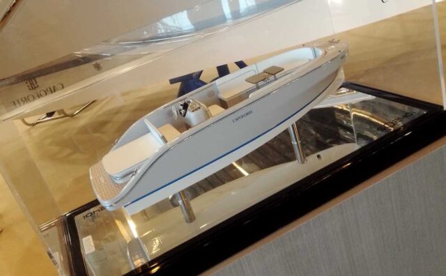Estetica e tecnologia sempre più esasperate al 65esimo Salone Nautico
