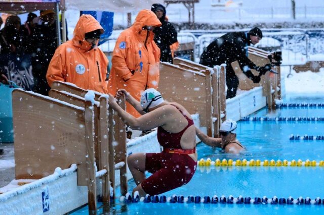 Ice Swimming Ice Swimming