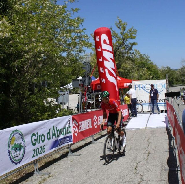Giro d'Abruzzo Juniores 02052026 la partenza di Fedrizzi