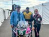 Brad Pitt nel paddock di Andrea Majola al Tourist Trophy Andrea Majola