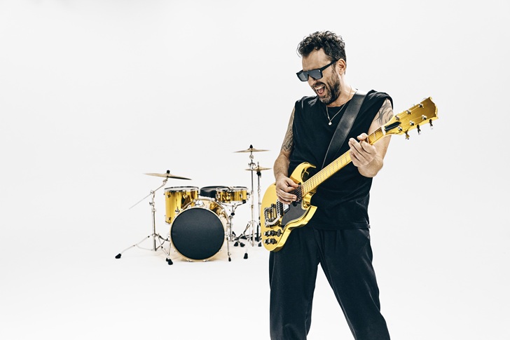 Cesare Cremonini Cesare Cremonini