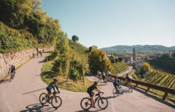 Prosecco Cycling: in 2500 da tutto il mondo per pedalare tra le colline Unesco Prosecco Cycling
